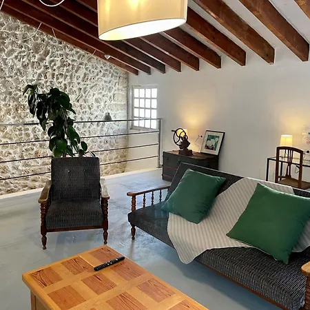 Villa Feliu House By Slow Búger